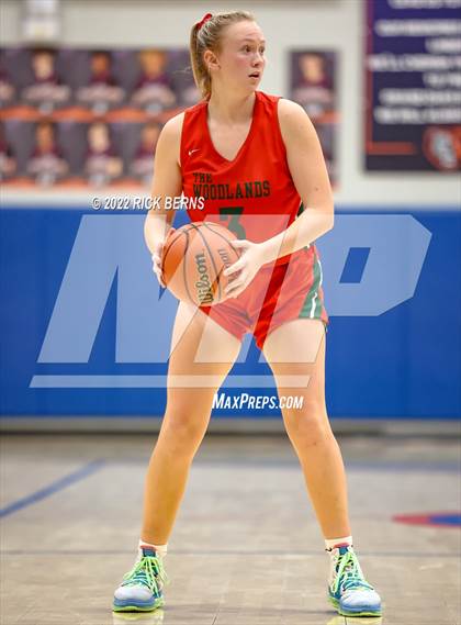 Thumbnail 1 in Grand Oaks vs The Woodlands photogallery.