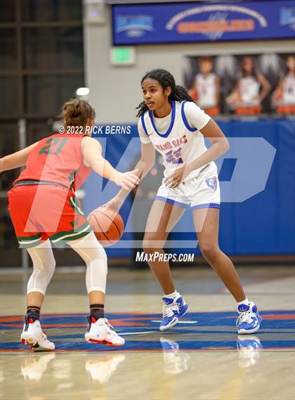 Thumbnail 3 in Grand Oaks vs The Woodlands photogallery.