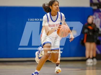 Thumbnail 2 in Grand Oaks vs The Woodlands photogallery.