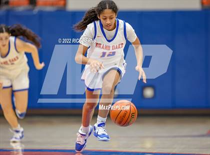 Thumbnail 1 in Grand Oaks vs The Woodlands photogallery.
