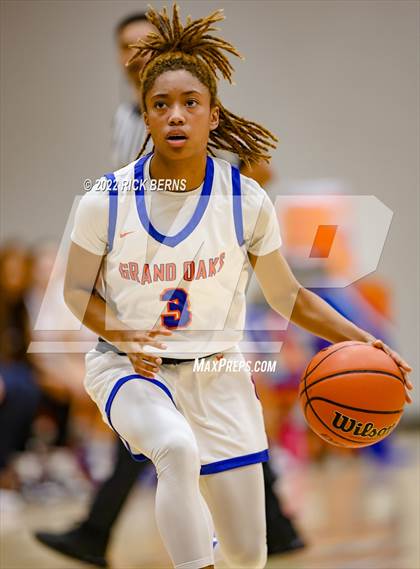 Thumbnail 1 in Grand Oaks vs The Woodlands photogallery.
