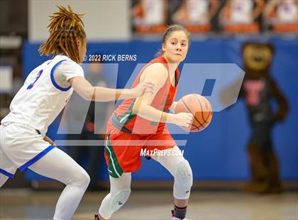 Thumbnail 1 in Grand Oaks vs The Woodlands photogallery.