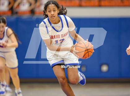 Thumbnail 2 in Grand Oaks vs The Woodlands photogallery.