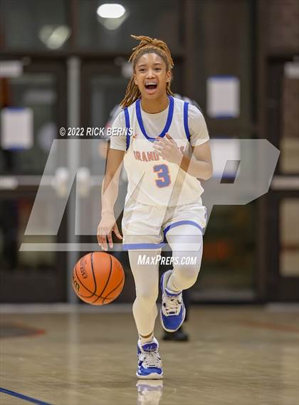 Thumbnail 1 in Grand Oaks vs The Woodlands photogallery.