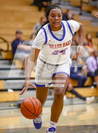 Thumbnail 3 in Grand Oaks vs The Woodlands photogallery.