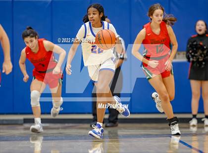 Thumbnail 1 in Grand Oaks vs The Woodlands photogallery.
