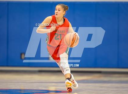 Thumbnail 1 in Grand Oaks vs The Woodlands photogallery.