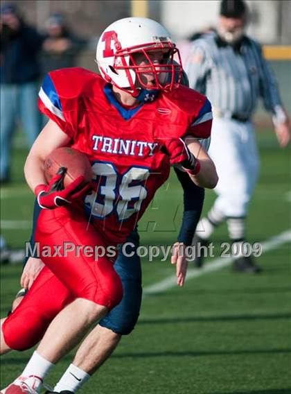 Thumbnail 2 in Bow @ Trinity photogallery.