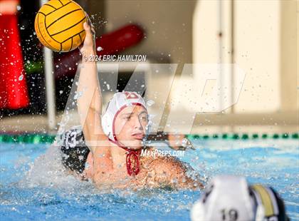 Thumbnail 2 in JSerra Catholic vs. Bishop's photogallery.