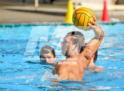 Thumbnail 3 in JSerra Catholic vs. Bishop's photogallery.