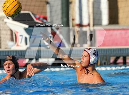 Thumbnail 3 in JSerra Catholic vs. Bishop's photogallery.