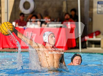 Thumbnail 2 in JSerra Catholic vs. Bishop's photogallery.