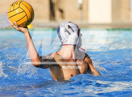 Thumbnail 2 in JSerra Catholic vs. Bishop's photogallery.