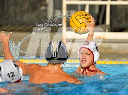 Thumbnail 2 in JSerra Catholic vs. Bishop's photogallery.
