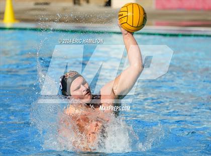 Thumbnail 3 in JSerra Catholic vs. Bishop's photogallery.