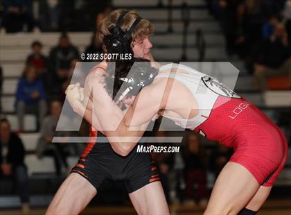 Thumbnail 2 in Logan Elm vs Amanda-Clearcreek photogallery.
