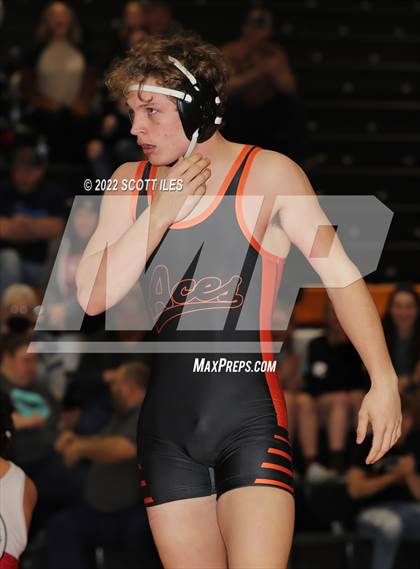 Thumbnail 1 in Logan Elm vs Amanda-Clearcreek photogallery.