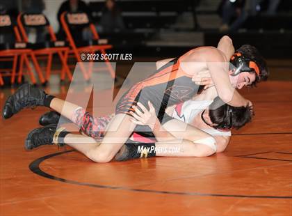 Thumbnail 2 in Logan Elm vs Amanda-Clearcreek photogallery.