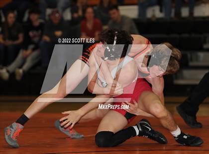 Thumbnail 3 in Logan Elm vs Amanda-Clearcreek photogallery.