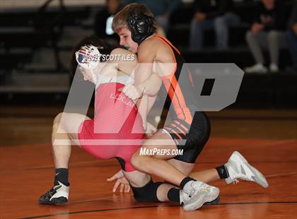Thumbnail 1 in Logan Elm vs Amanda-Clearcreek photogallery.