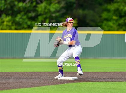 Thumbnail 3 in Marshall @ Hallsville (UIL 5A Quarterfinal) photogallery.