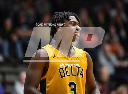 Thumbnail 1 in Delta vs. Centerville (IHSAA 3A Sec 24 Semifinal) photogallery.