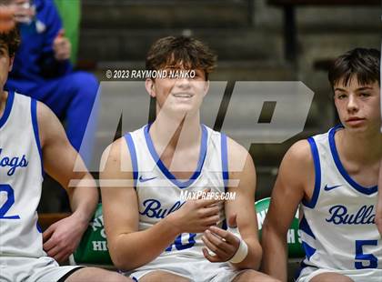 Thumbnail 2 in Delta vs. Centerville (IHSAA 3A Sec 24 Semifinal) photogallery.