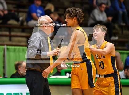 Thumbnail 1 in Delta vs. Centerville (IHSAA 3A Sec 24 Semifinal) photogallery.