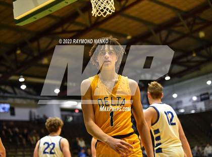 Thumbnail 1 in Delta vs. Centerville (IHSAA 3A Sec 24 Semifinal) photogallery.
