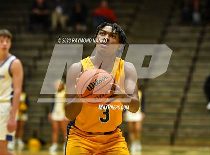 Thumbnail 3 in Delta vs. Centerville (IHSAA 3A Sec 24 Semifinal) photogallery.