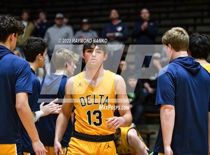 Thumbnail 2 in Delta vs. Centerville (IHSAA 3A Sec 24 Semifinal) photogallery.