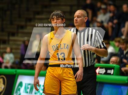 Thumbnail 1 in Delta vs. Centerville (IHSAA 3A Sec 24 Semifinal) photogallery.