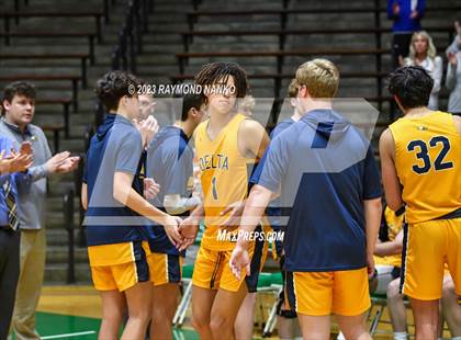 Thumbnail 2 in Delta vs. Centerville (IHSAA 3A Sec 24 Semifinal) photogallery.