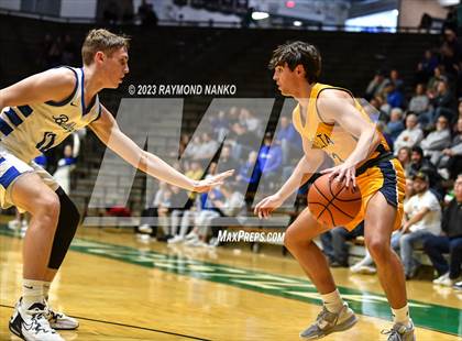 Thumbnail 3 in Delta vs. Centerville (IHSAA 3A Sec 24 Semifinal) photogallery.