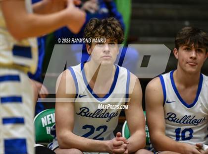 Thumbnail 3 in Delta vs. Centerville (IHSAA 3A Sec 24 Semifinal) photogallery.