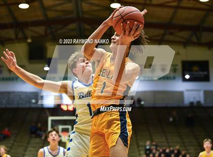 Thumbnail 3 in Delta vs. Centerville (IHSAA 3A Sec 24 Semifinal) photogallery.