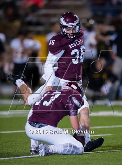 Thumbnail 3 in Garland vs Rowlett photogallery.