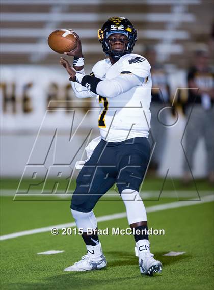Thumbnail 2 in Garland vs Rowlett photogallery.