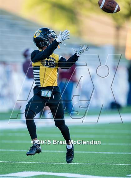 Thumbnail 2 in Garland vs Rowlett photogallery.