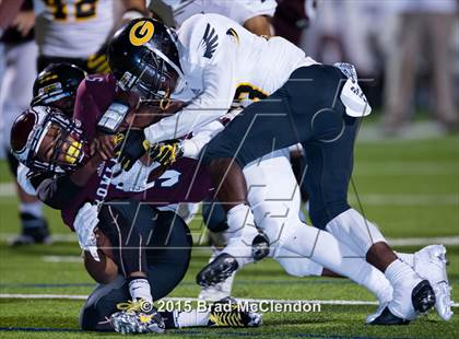 Thumbnail 3 in Garland vs Rowlett photogallery.