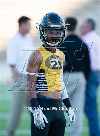 Thumbnail 3 in Garland vs Rowlett photogallery.