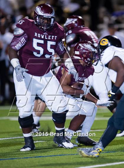 Thumbnail 1 in Garland vs Rowlett photogallery.
