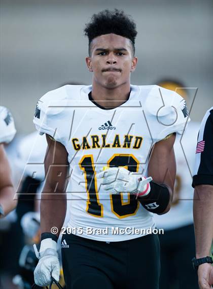 Thumbnail 3 in Garland vs Rowlett photogallery.