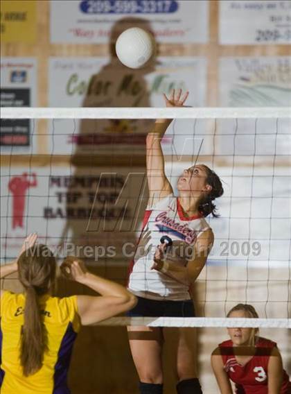 Thumbnail 2 in Escalon @ Modesto Christian photogallery.