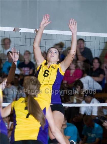 Thumbnail 3 in Escalon @ Modesto Christian photogallery.