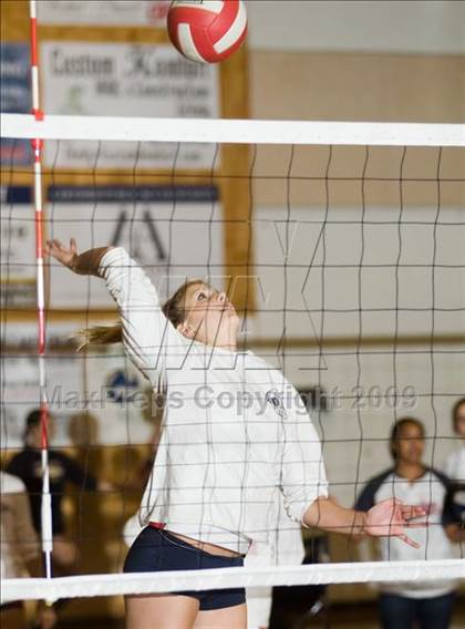 Thumbnail 2 in Escalon @ Modesto Christian photogallery.