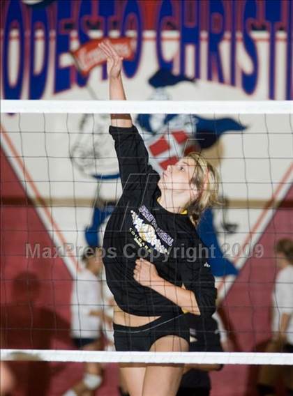 Thumbnail 3 in Escalon @ Modesto Christian photogallery.