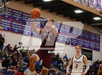 Thumbnail 2 in Perry @ Olympia photogallery.