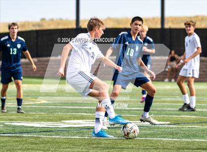 Thumbnail 2 in Valor Christian vs Thunder Ridge photogallery.