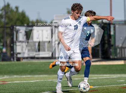 Thumbnail 3 in Valor Christian vs Thunder Ridge photogallery.